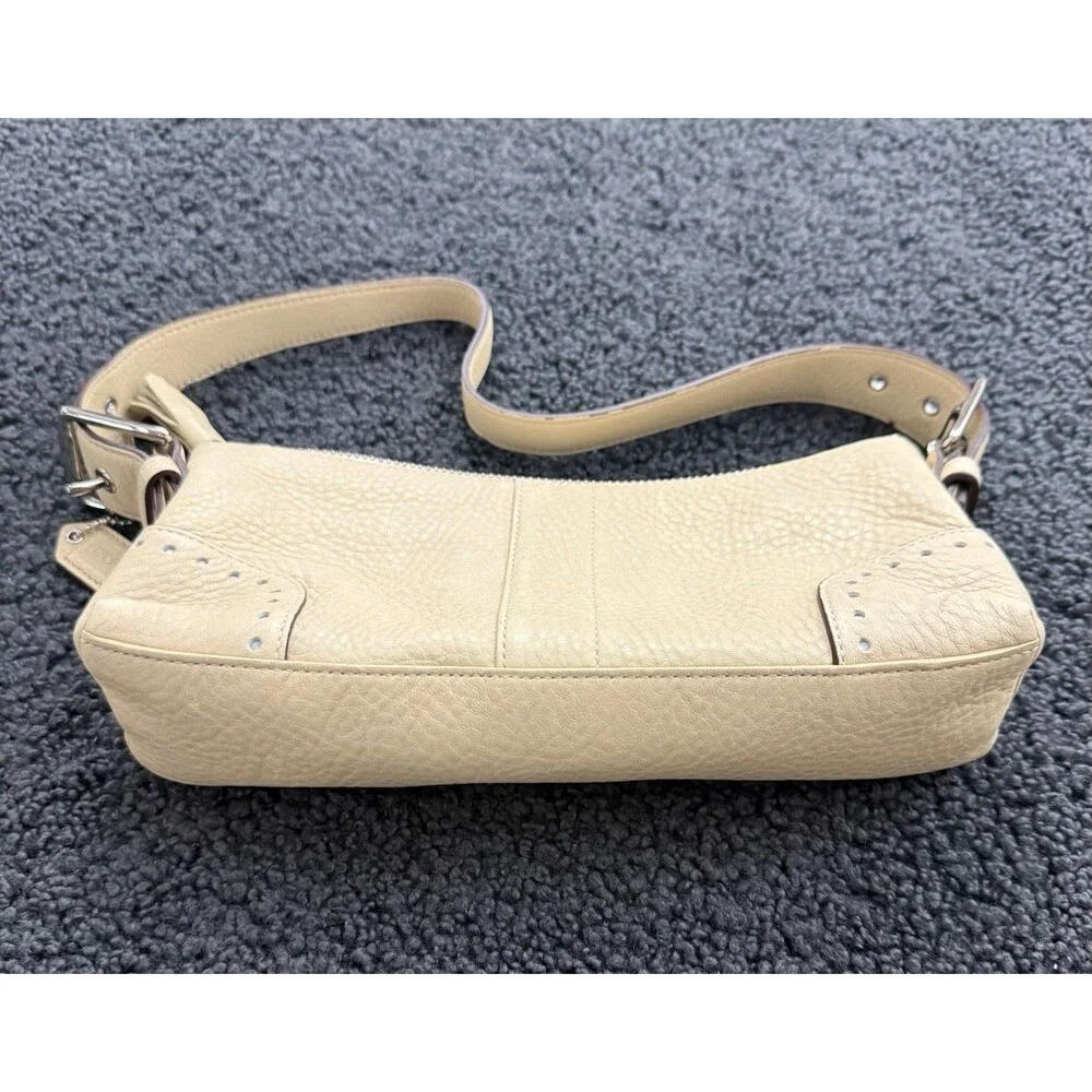 VTG Coach Hampton 5052 Shoulder Bag Bone Cream Pebbled Leather Baguette Y2K